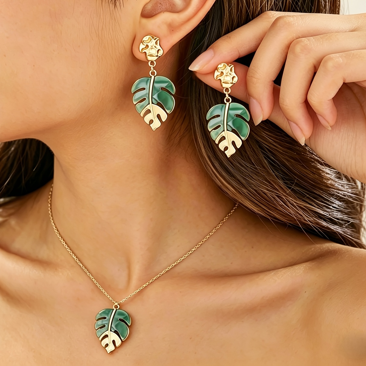 Image of 3pcs Bohemian Style Irregular Leaf Earrings And Necklace Set, Elegant And , Suitable For Women' Casual And Vacation Wear, The Gift