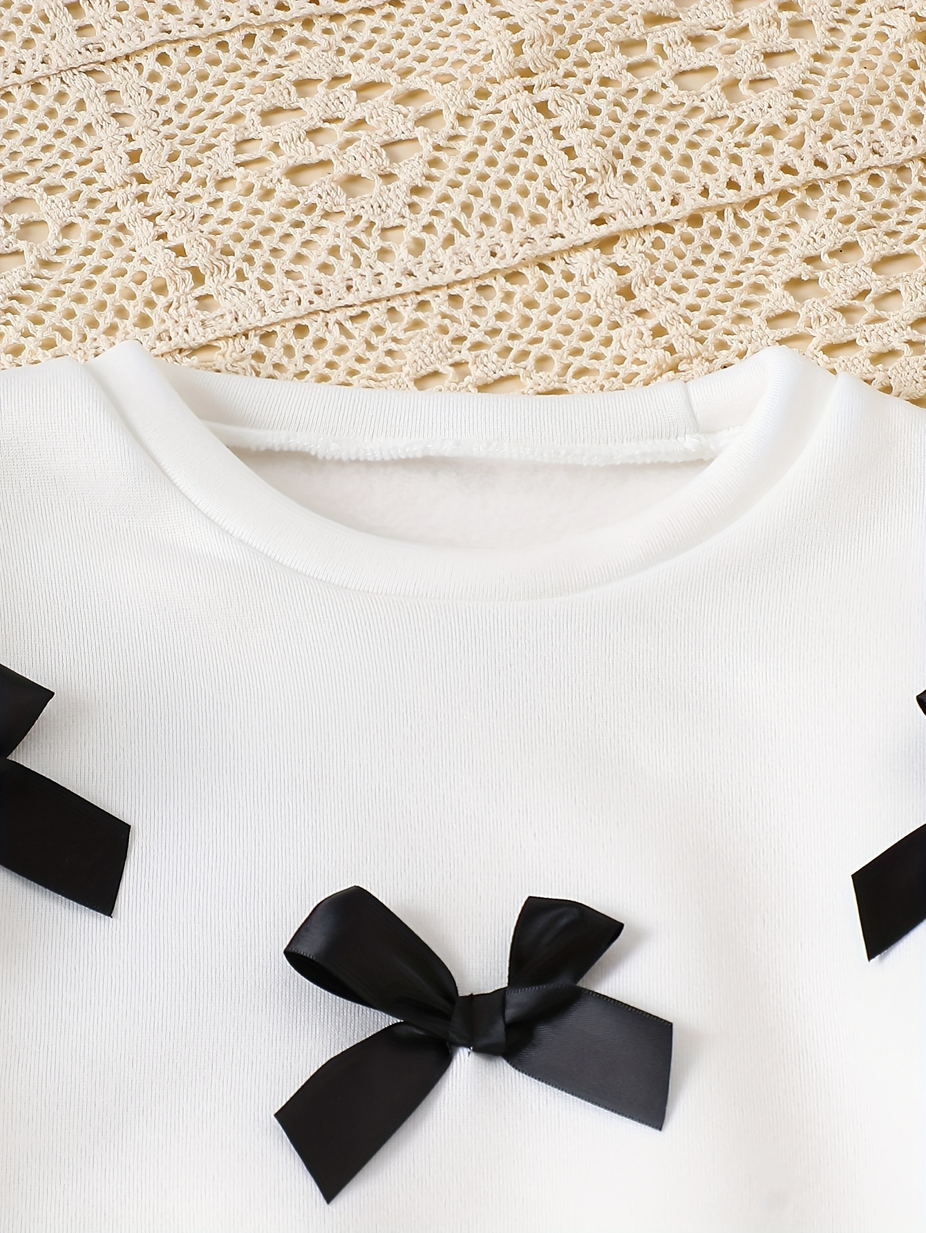 2pcs Set Girls' Bowknot Sweatshirt & Black Flared Pants