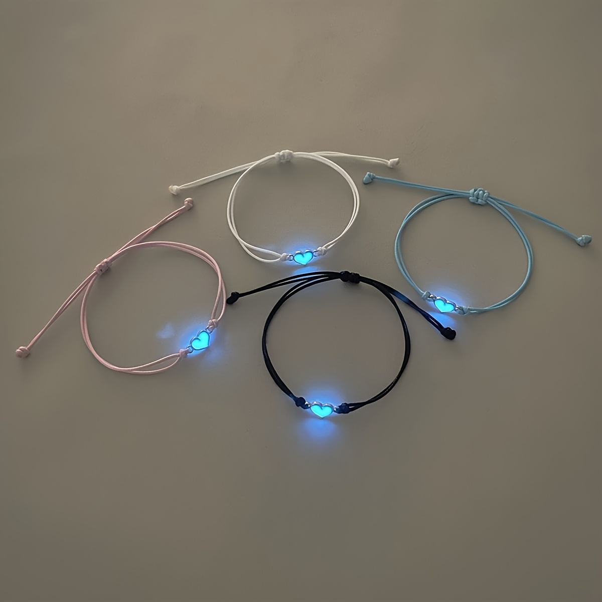 TEMU 4pcs/ Set Of Luminous Heart-shaped Best Friend Sister Bracelet Hand-woven String Handcrafted Women's Accessory Simple Gift For