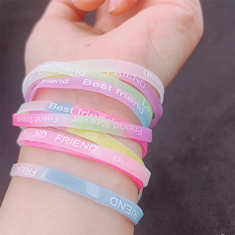 

10/20pcs Glow-in-the-dark Bracelets, Luminous English Letter Nightlight Silicone Bracelets, Party Accessories, Friend Gifts