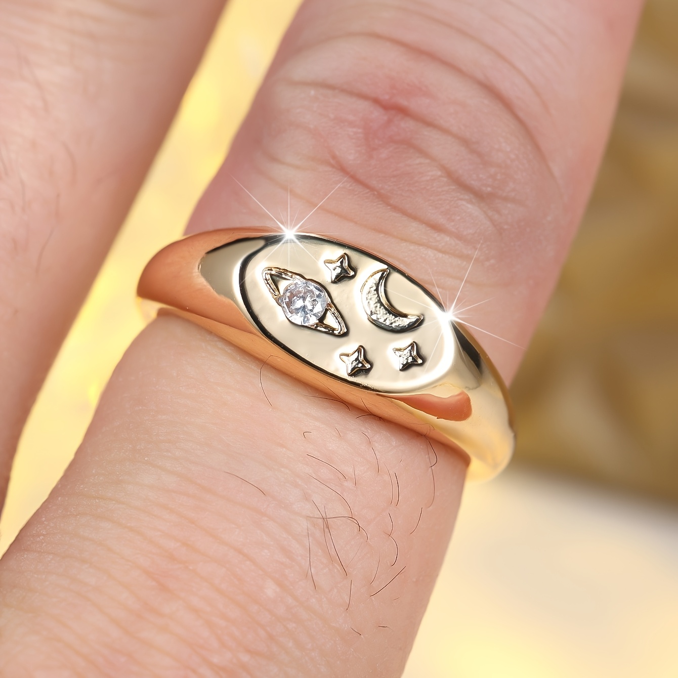 Women's Charming Star & Moon Shaped Fashion Ring