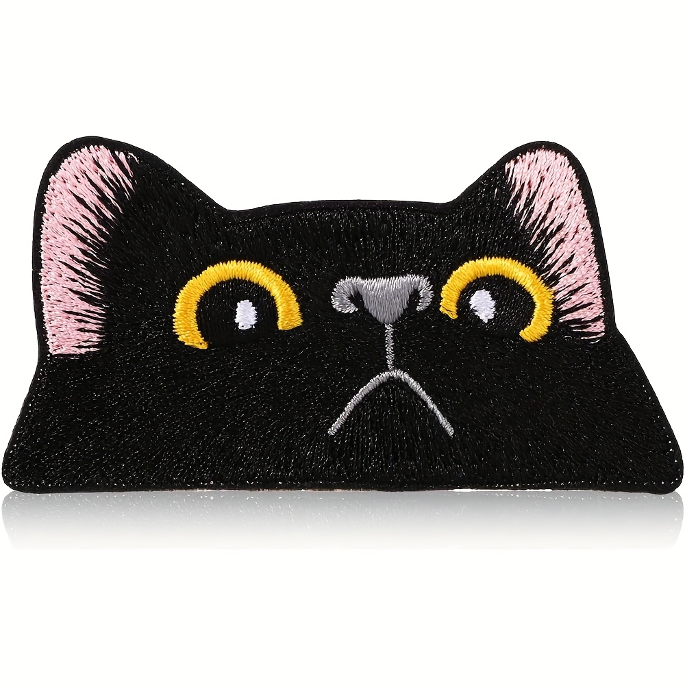 A Patch Featuring A Big- Black And White Cat For Clothing, Bags, And Shoe Decorations