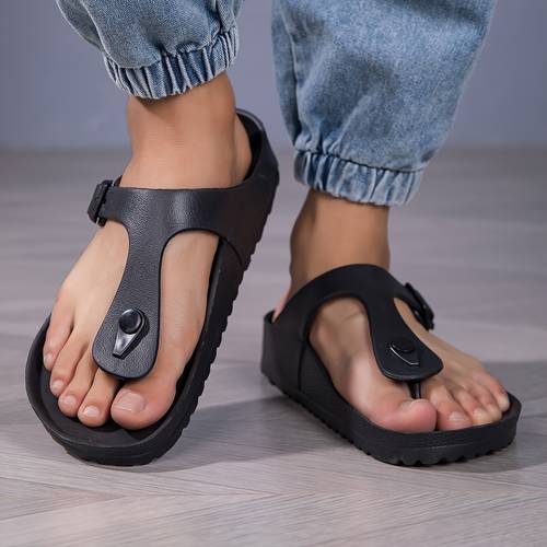 immagine dell'articolo scarpe sportive da donna per outdoor. sandali e pantofole sportive da donna