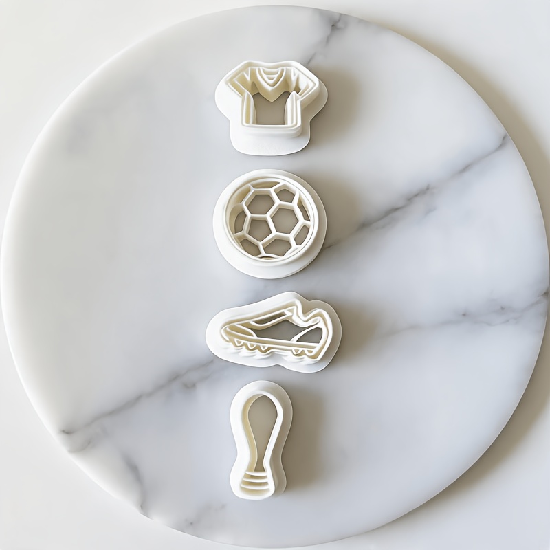 TEMU Lot de 4 emporte-pièces en pâte polymère sur le thème du football bohème, adaptés à l'artisanat, à la fabrication de bijoux DIY avec moules pour