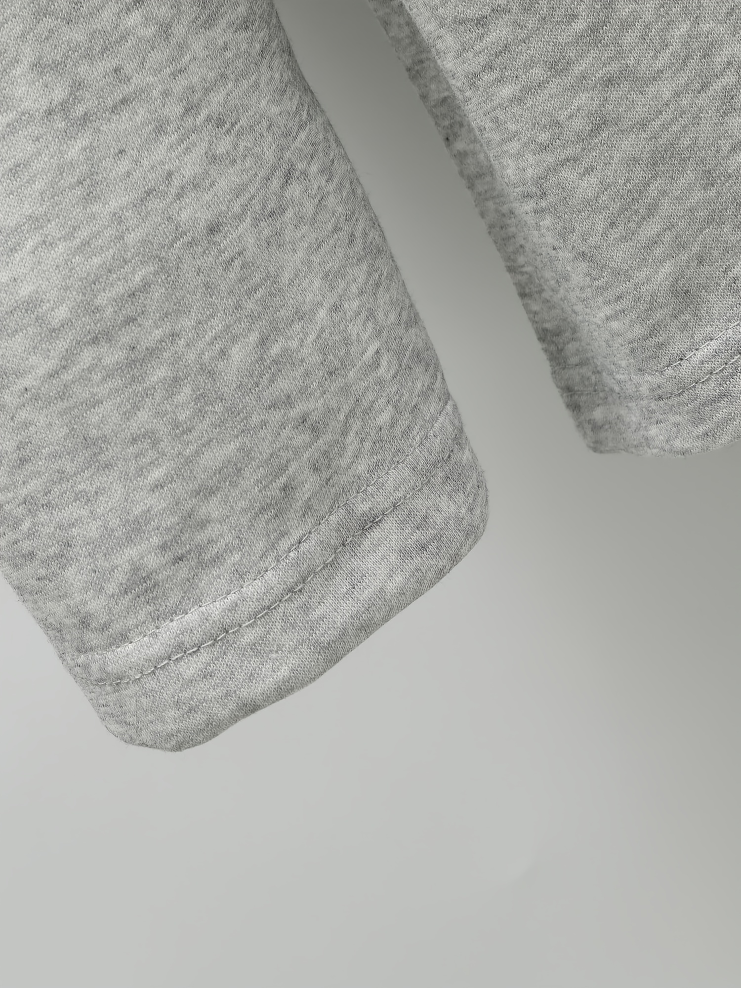 男士1件装，圆领宽松卫衣，显瘦长袖卫衣， 纯色长袖t恤男，宽松休闲打底衫，拼接内搭打底衫，舒适百搭，简约经典，适合日常活动和运动时穿着 商品详情 16