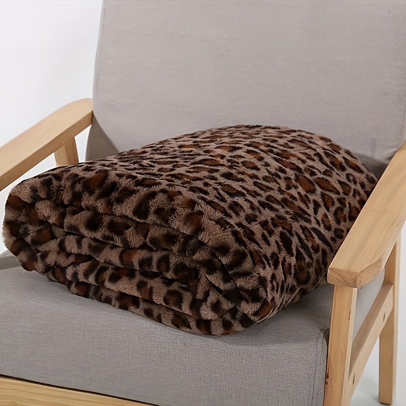 TEMU 1 Rabbit Plush Nap Blanket, Home Leopard Print Plush Blanket, Autumn/winter Sofa Blanket, Bedroom Fluffy Blanket