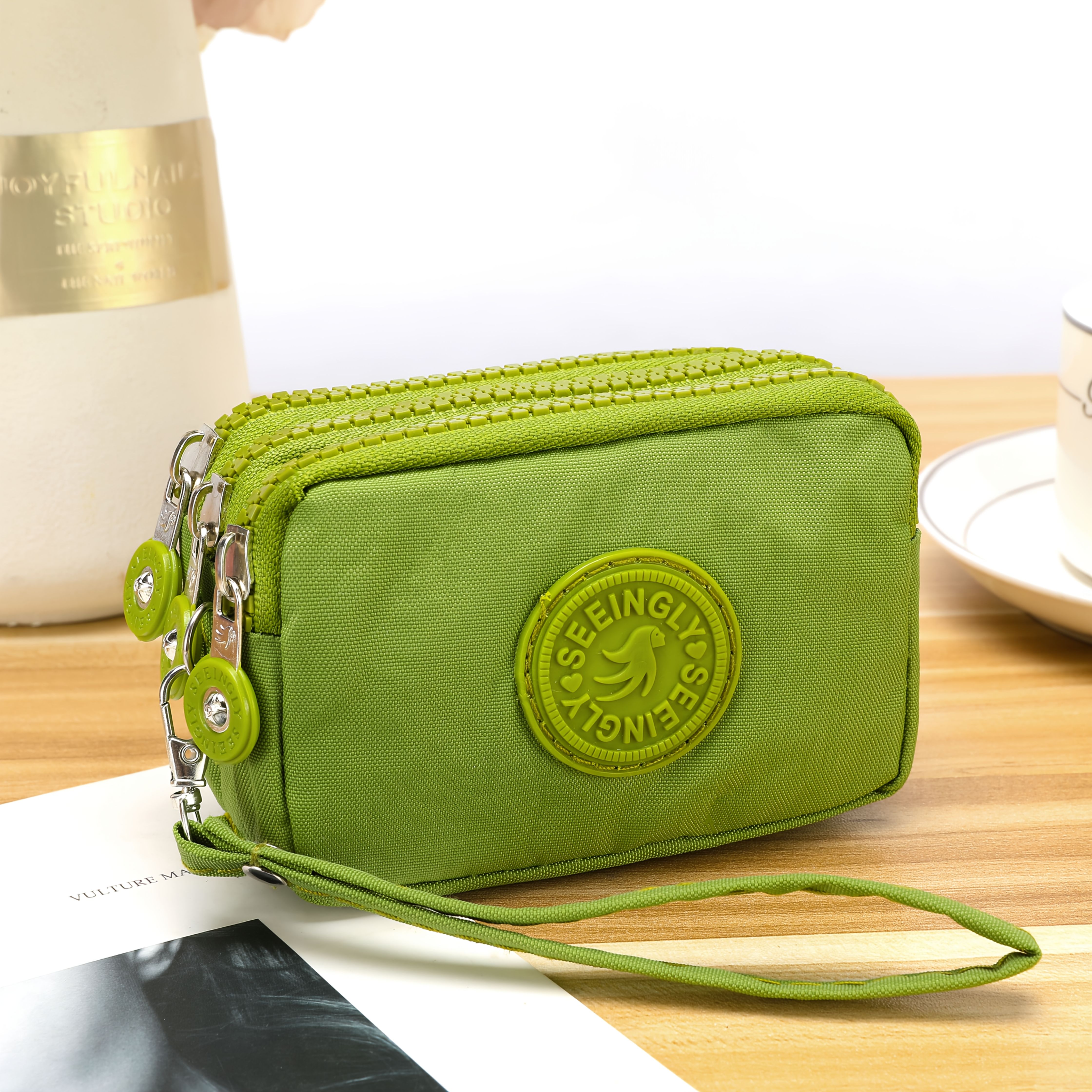 Vintage Style Nylon Coin Purse Zipper Mini Wallet Small Coin Pocket with  Card Holder Women's Fashion Accessories Hand Wash Or No Embroider