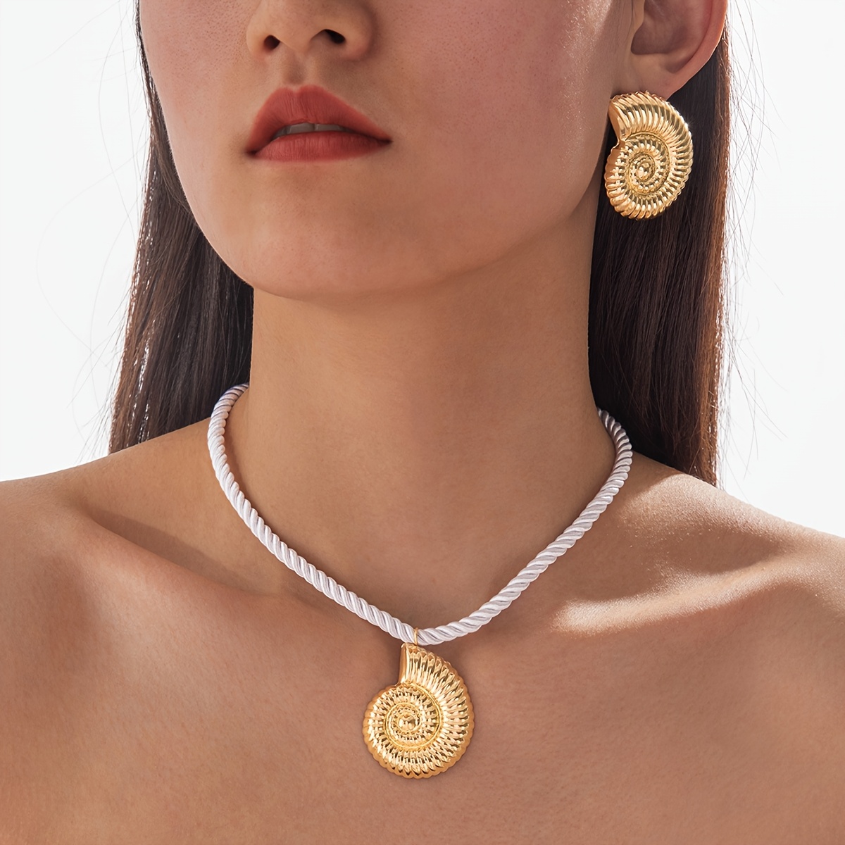 Image of 2pcs Fashionable And Unique Pendant Necklace Earring Set Suitable For Women's Dance Parties, Parties, And Gatherings As Gifts