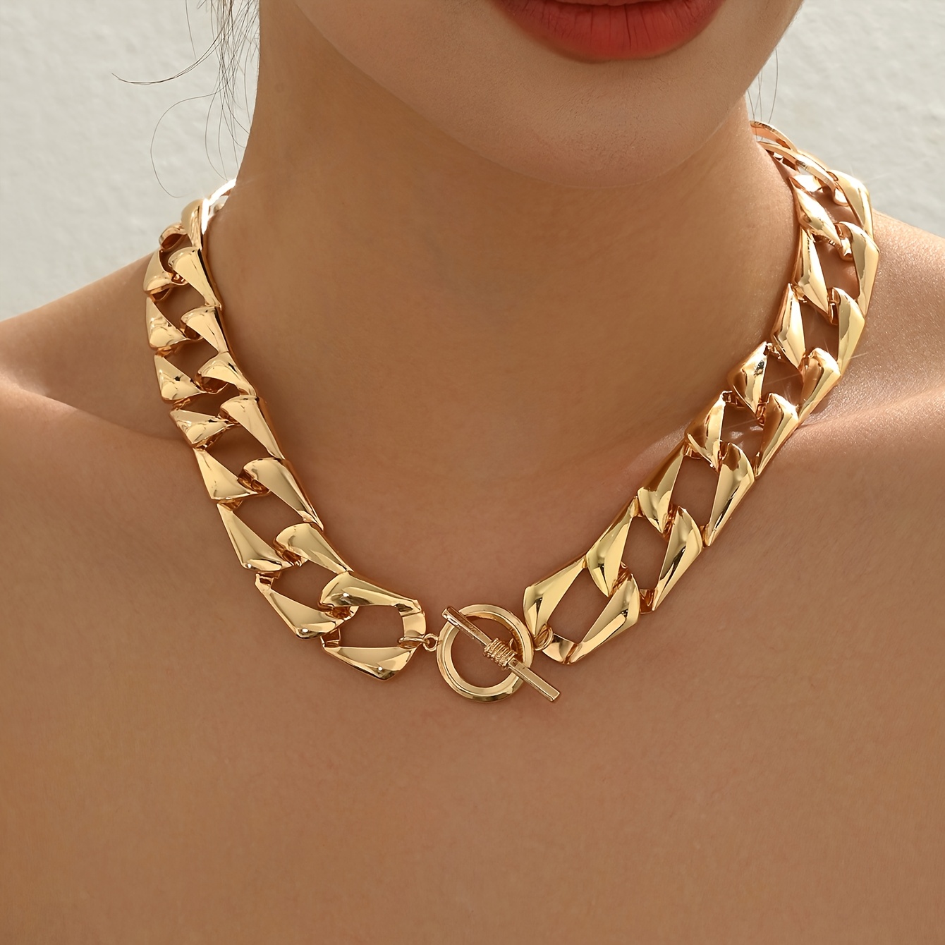 Image of 1 European And American Punk Style Exaggerated Thick Metal Chain Women's Necklace (packaging Does Not Box)