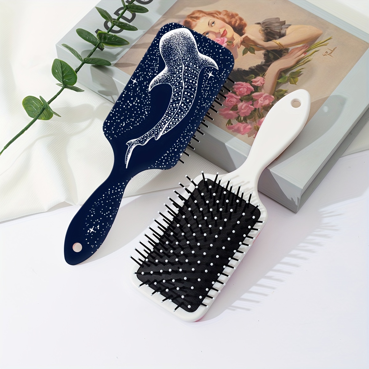 

1pc/spring/summer Blue Whale Print Large Board Hair Massage Comb Activating Hair Root Hair Anti-tangle Electrostatic Comb