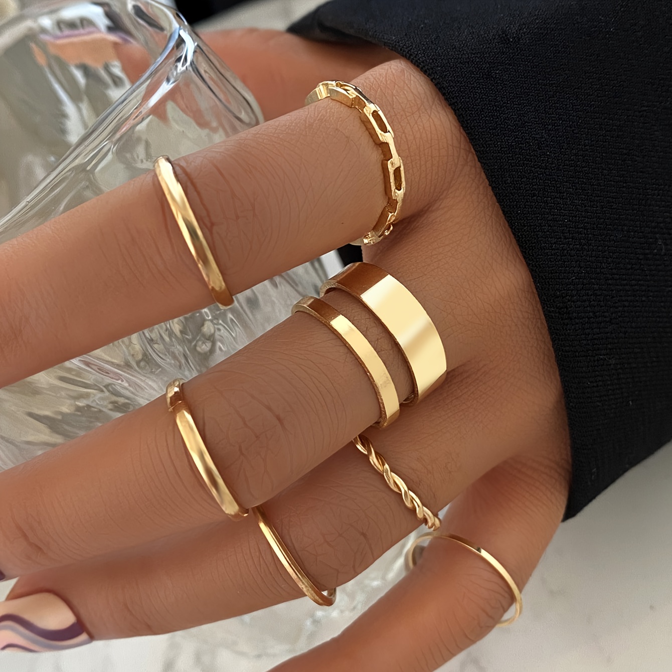 

Multi-piece Set Of 7pcs/set, Fashionable And Simple, Multi-element Geometric Spiral Entangled Hollow Chain Wide- Women' Ring Set, Suitable For Vacation, Party, Dating, Gift, And Daily Matching