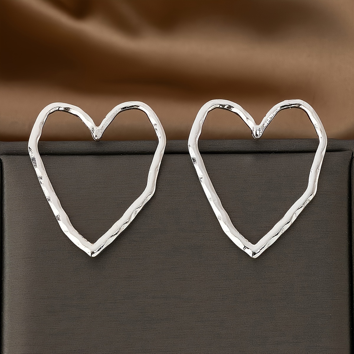 Classic Love Gift Versatile Women's Earrings