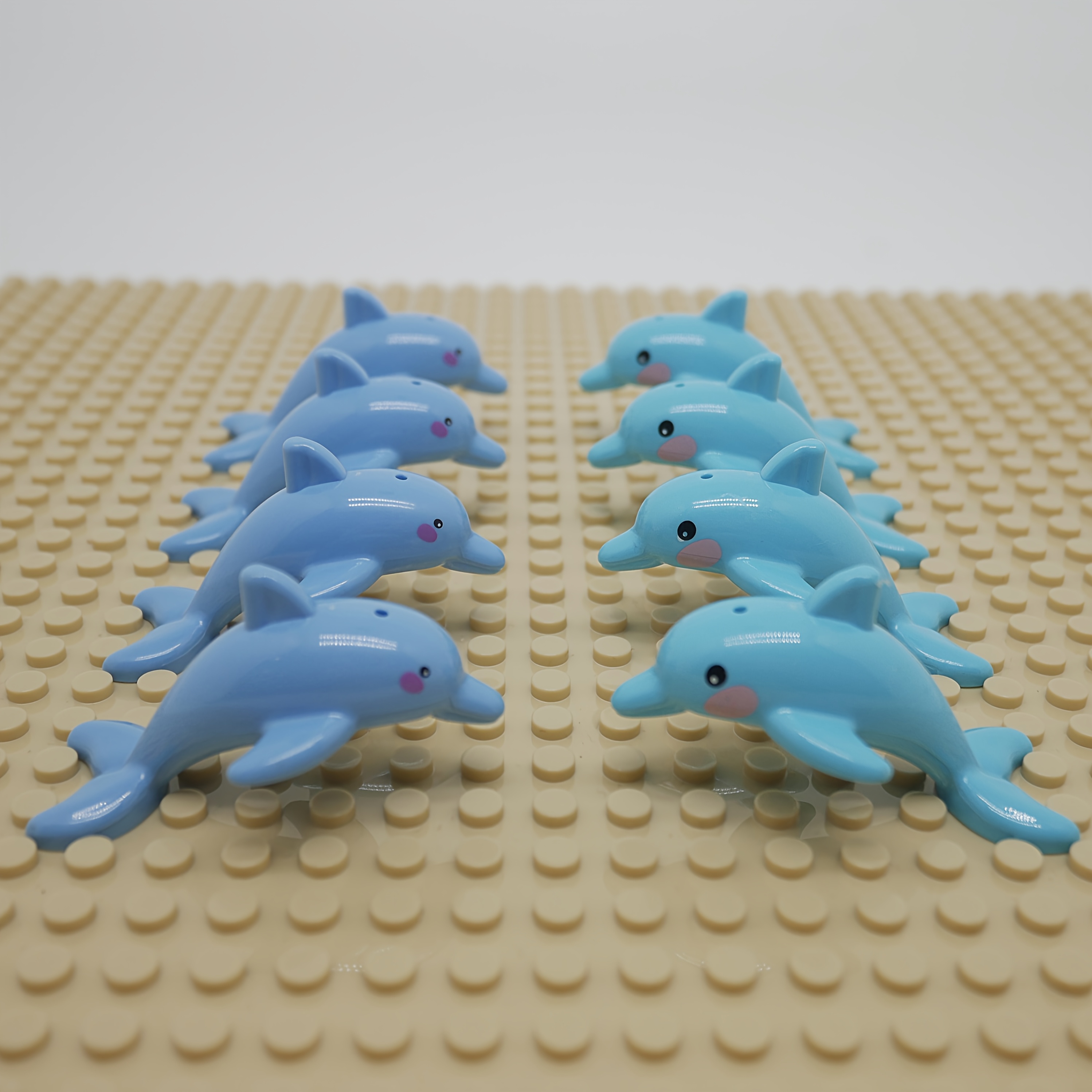4pcs Dolphins Building Block Accessories Animal Theme Smiling Faces