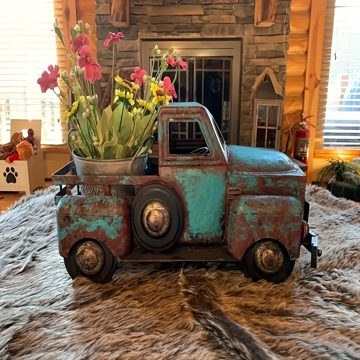 

1pc Vintage Plant Succulent Planter - Rustic Resin Truck Flower Pot, Collectible Vehicle Figurines For Home Bookshelf, Mantel Display, Thanksgiving Decor, For Indoor & Outdoor Use Without Electricity