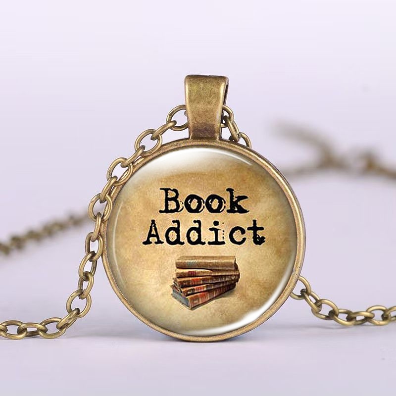 TEMU 1pc Packaging ( Round Base Metal Necklace), Round Badge Bookworm Lettering Brown Background With Old Book Pattern No Specific Characters And