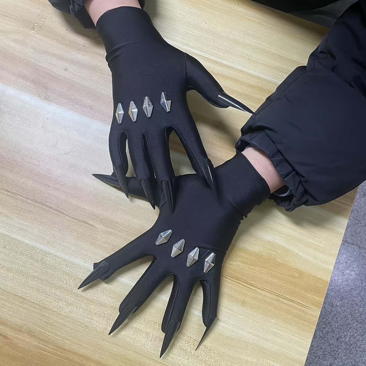 TEMU ハロウィン アニメ ブラック ショート 高伸縮性 夜警 日食 ネイルグローブ