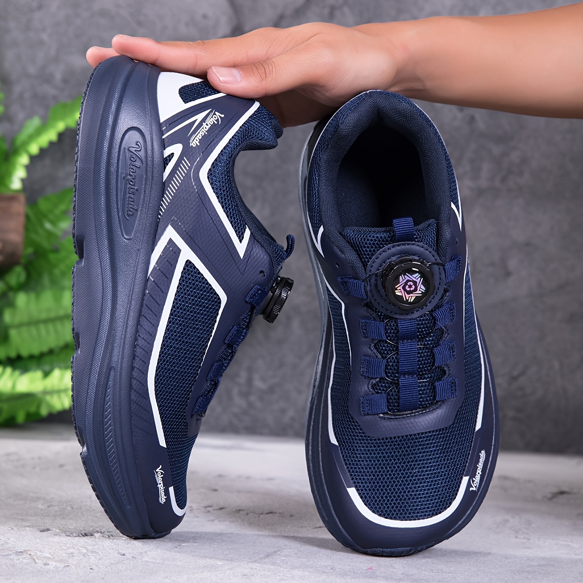 Men's Wide Last Off-Road Running Shoes