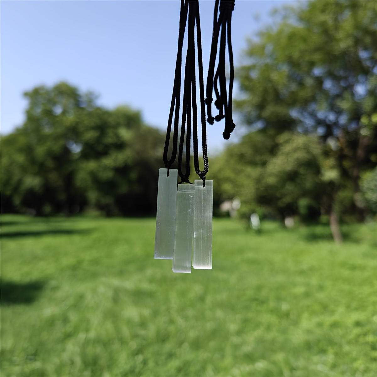 

1pc Unique Selenite Crystal Pendant Necklace - , Natural Stone Jewelry With For Birthday & Holiday Gifts, No Batteries Needed