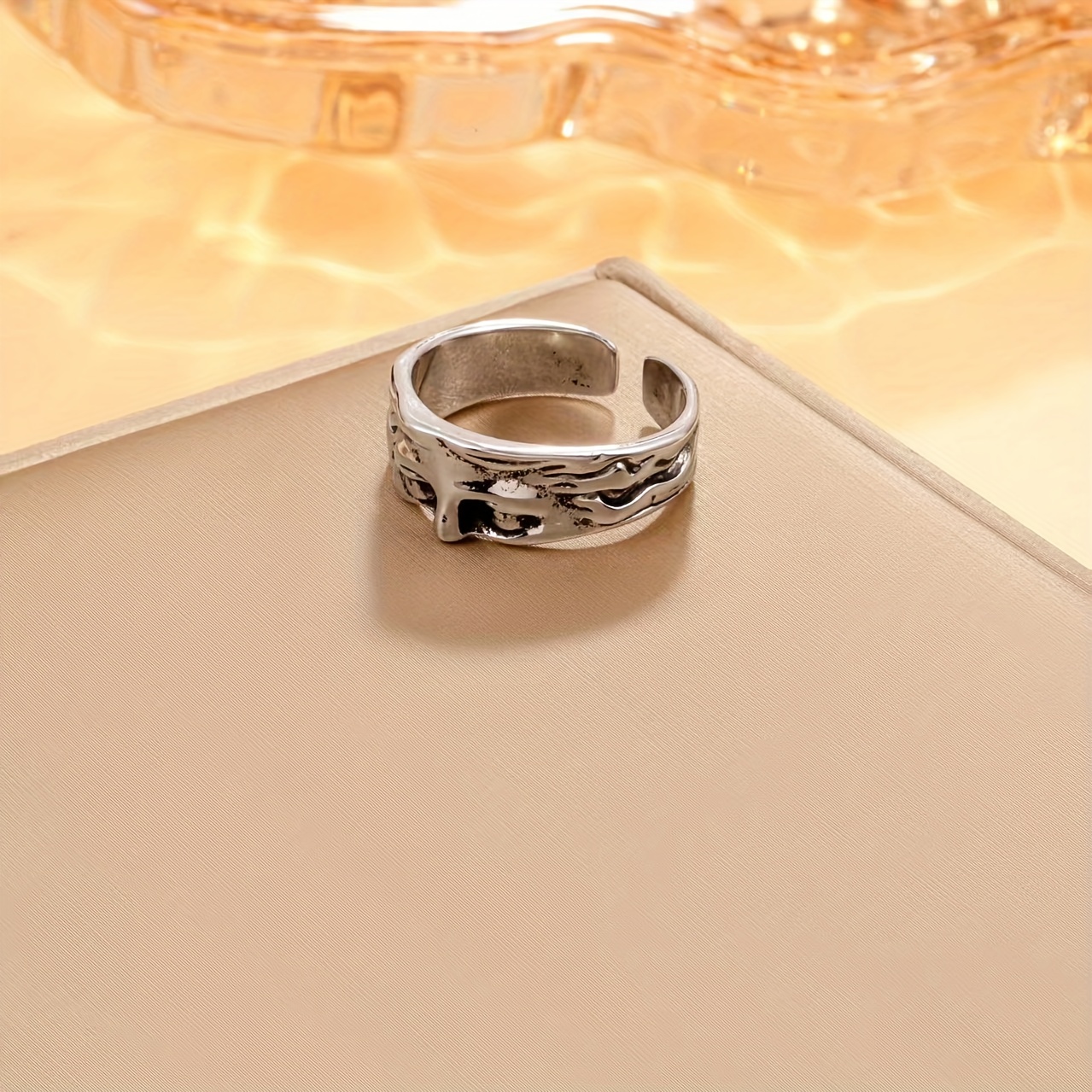 Vintage Artistic Style Venus Half-face . The Ring And Hand-polished, With Small On The Inner Surface, Which Is Normal And Does Not Wear