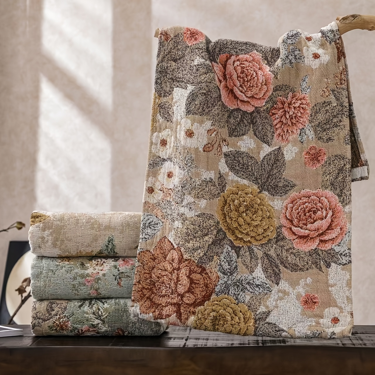 Image of 1pc Pure Cotton Gauze Hand Towel With Floral Pattern, Fully Cotton, Absorbent, Hand Towel. Size 35cm X 75cm, Gsm 380. Suitable For Home Bathroom Use, Pure Cotton Gauze Hand Towel