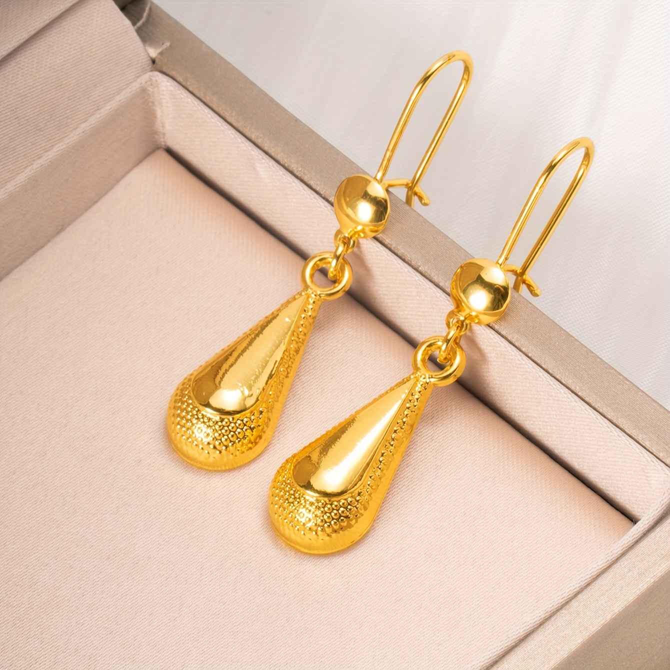 

Elegant French Teardrop Pendant Earrings, 24k Gold Plated, For , Commuting, And Vacation - Alloy With Copper Posts, Pair, Arabic Style