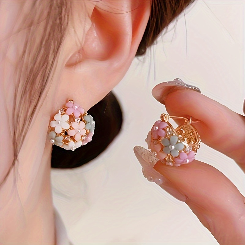 

Elegant French-inspired Floral Hoop Earrings For Women - Casual Attire & Gifting, Novelty Earrings