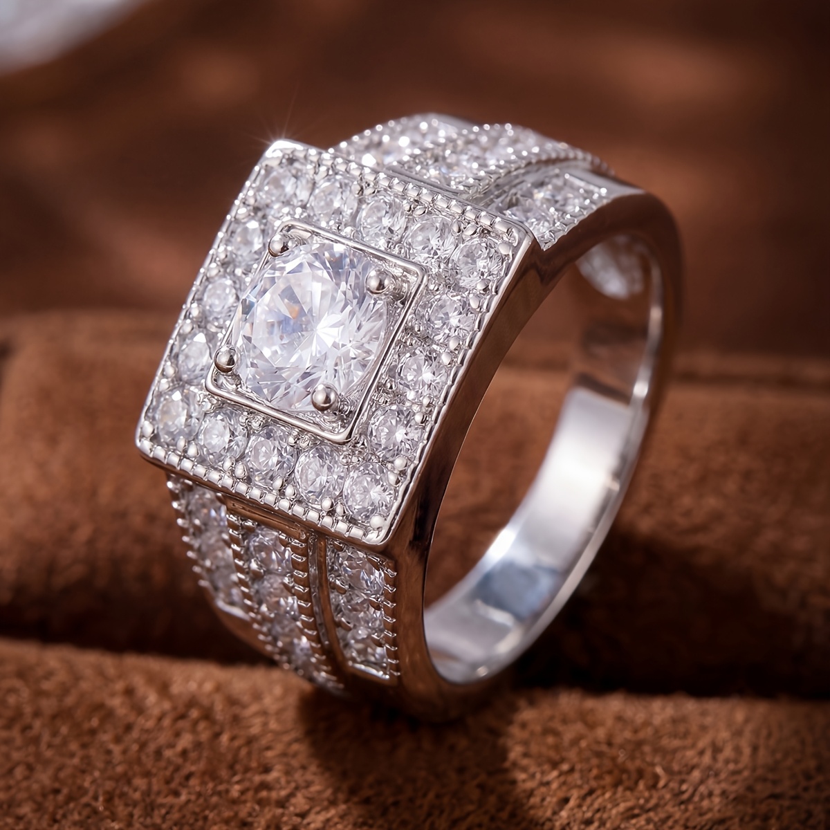 Women's Sparkling Sophisticated Ring, Elegant Design