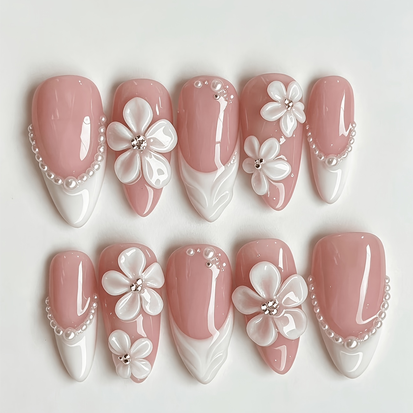 TEMU 10 stuks Veelzijdige Nude Serie Parel Bloem Draagbare Nagels Melkwit Relief Bloemblad Strass Versierde Zij Parel Dagelijks Woon-werkverkeer Date