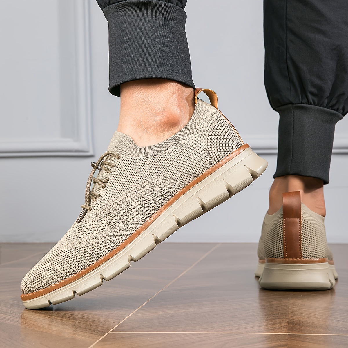 New Men's Fashion Casual Shoes Anti-Slip Outdoor Comfortable Low-Top Walking Shoes Mesh Breathable Knit Lightweight Classic Business Shoes Large Size