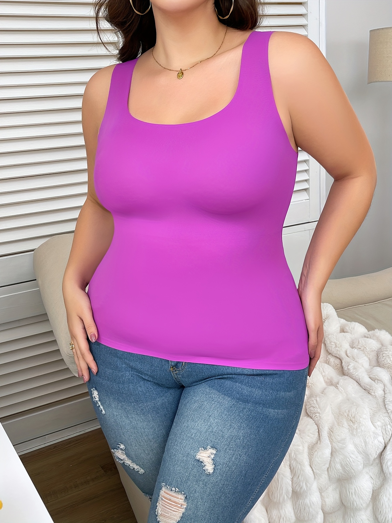 Women's Simple Shapewear Top, Plus Size Solid Seamless Round Neck Tummy Control Slim Fit Tank Top
