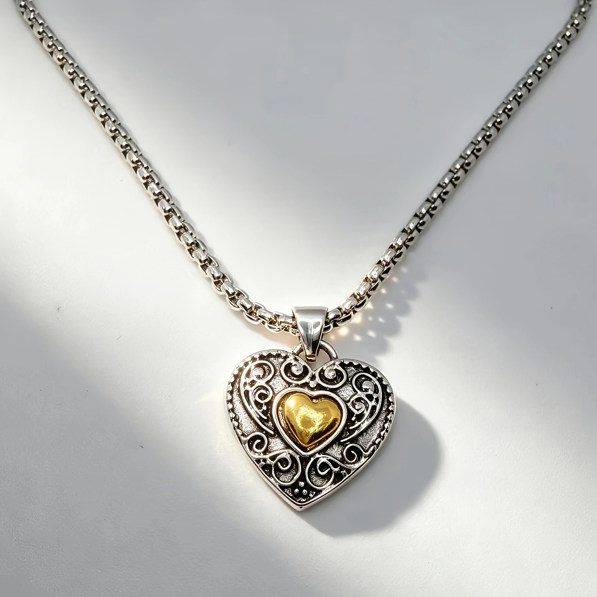 TEMU Vintage Bohemian Love Heart Pendant Necklace Christmas Thanksgiving Halloween Gift Birthday Holiday Jewelry Anniversary Party Gift