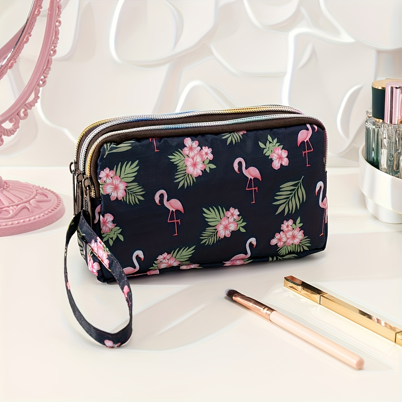 

Long Wallet In With Flamingos, With 3 Zippers, Spacious And Elegant Makeup Storage Bag, Portable Travel Accessory Bag - Must-have For Women