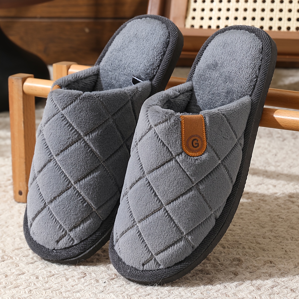 Autumn/winter Men's Plush-lined Thick-soled Non-slip Slippers For Home, Warm For Indoor/outdoor Use, Couples' Slippers, International Slippers