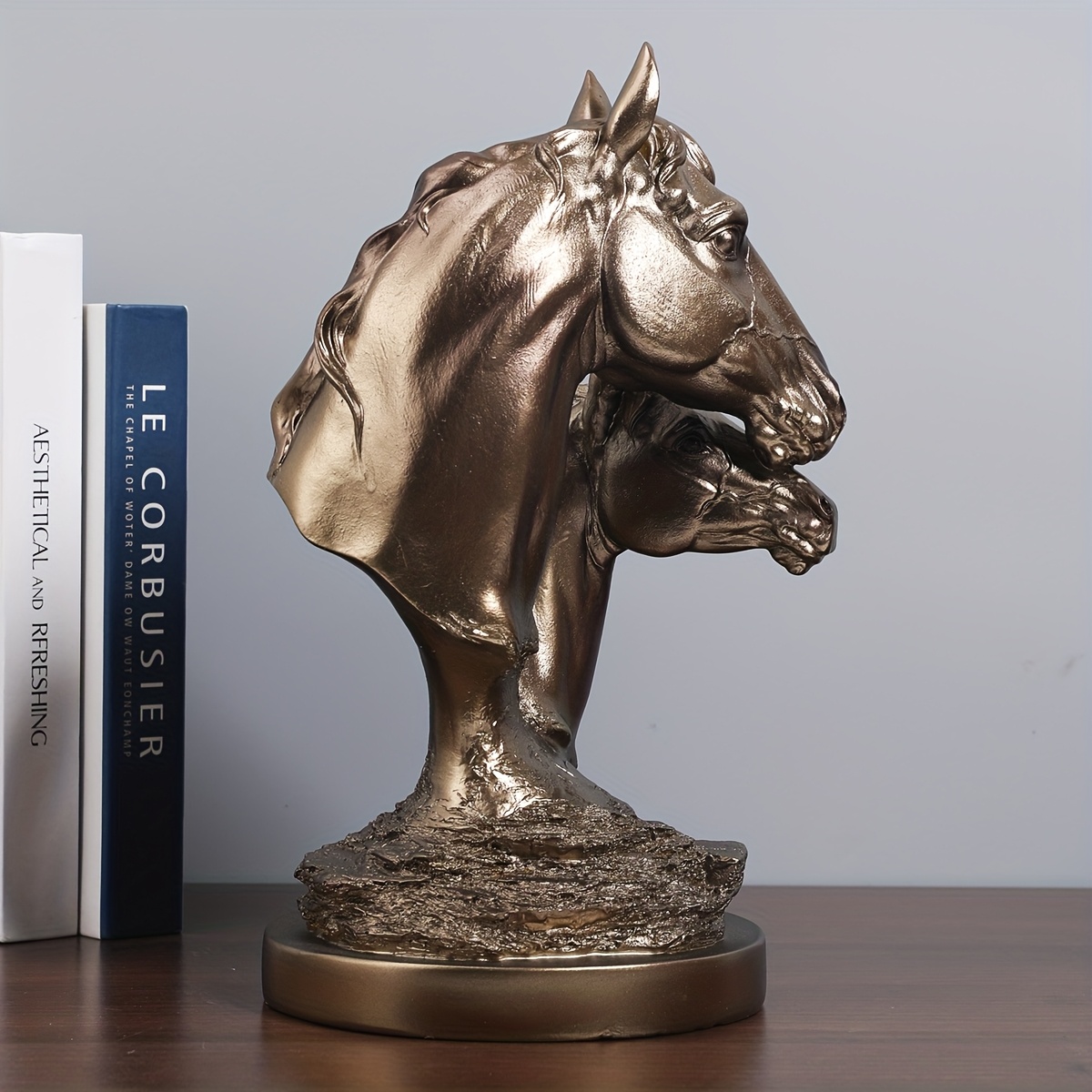 1pc Vintage Bronze Double-Headed Horse Statue Resin Crafts Decoration Home Desktop Porch Ornaments Minimalist Style Head Statue