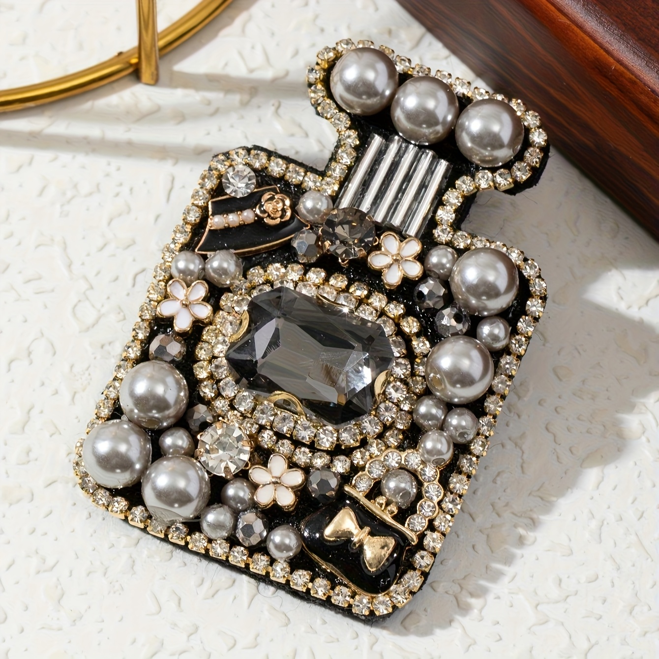 E-shop 1 Stück Elegantes Prächtiges Vintage-Parfümflaschen-Design, Brosche mit Vollständiger Strassbesetzung, Funkelnd, Damen Reversnadel, Geeignet für