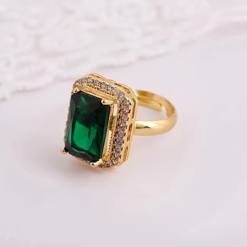 

Elegant & Sexy Green Stone Ring - Perfect For Daily Wear Or Gifting, All-season Chic