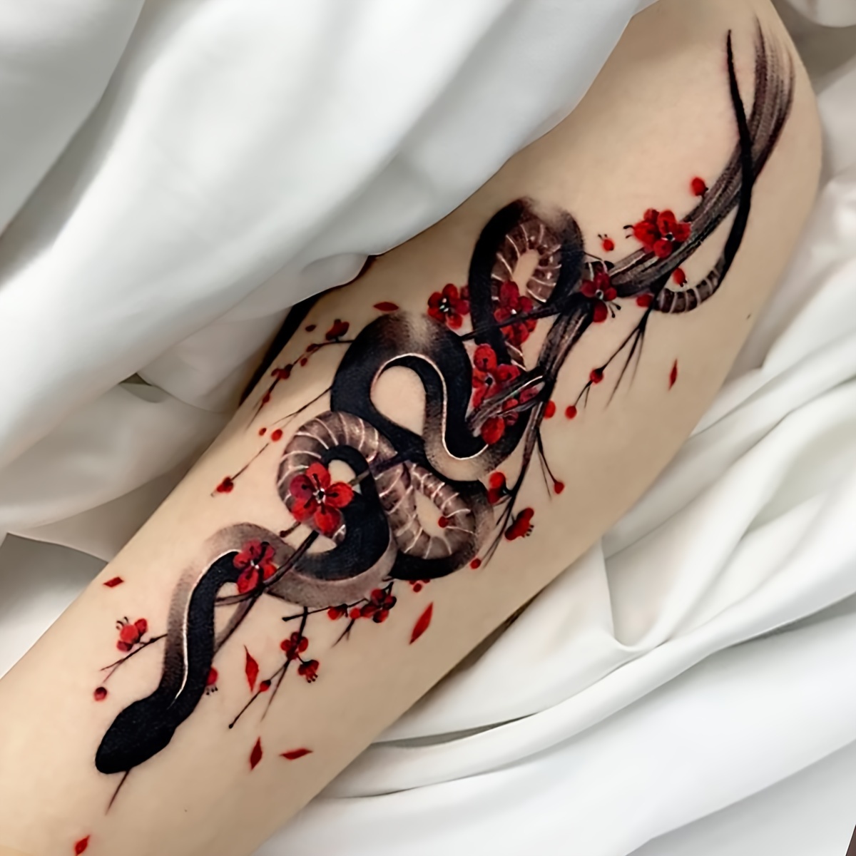 

4pcs/set, Chinese Plum Snake Cartoon Cosplay Dark Style Stickers, Waterproof And Long-, Realistic, & Thighs Fake Tattoos, 1-5 Days, Non-toxic, Trendy Stickers For Men Women For