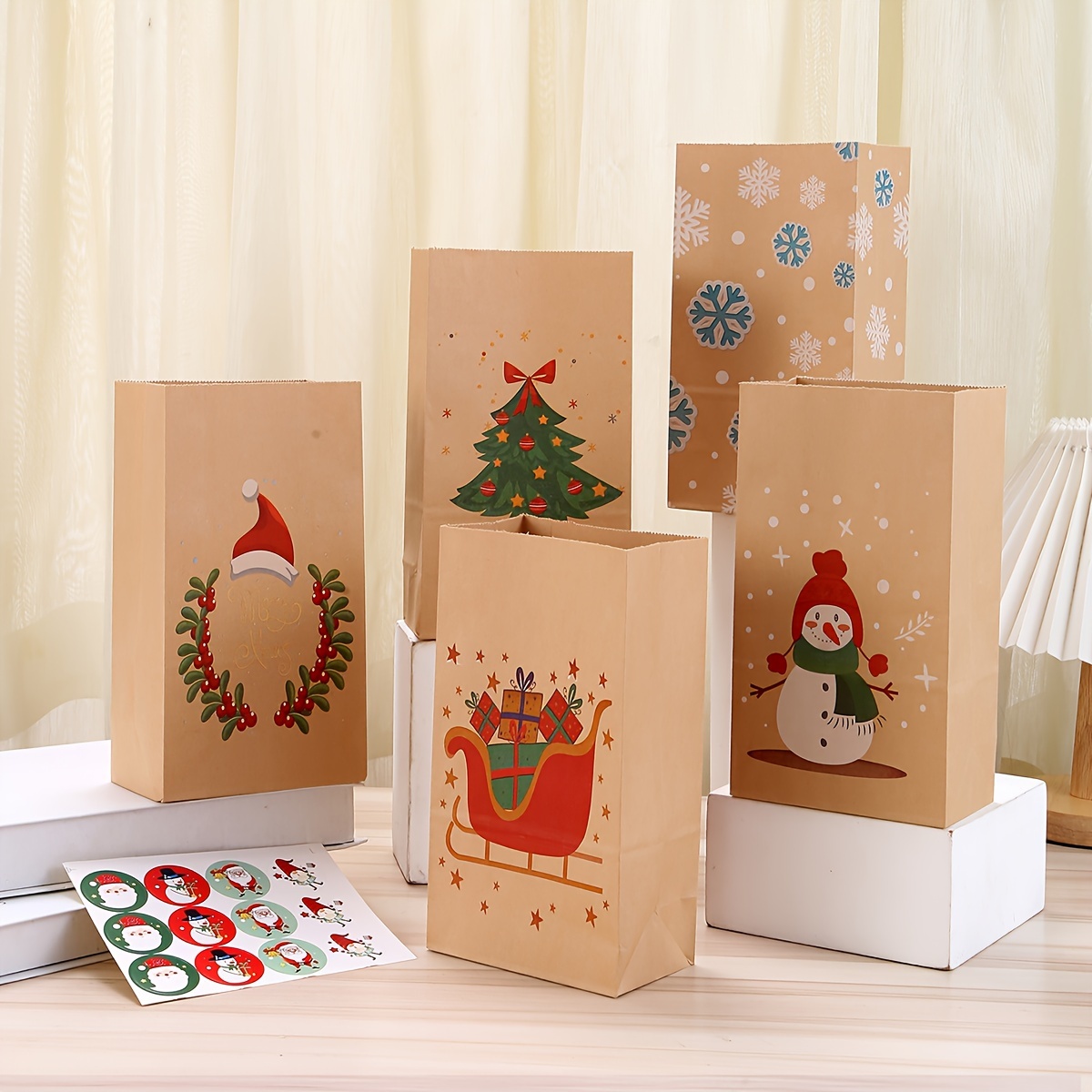 

10/12pcs 24*13*8cm Christmas Kraft Paper Santa Gift Bag Gift Bag