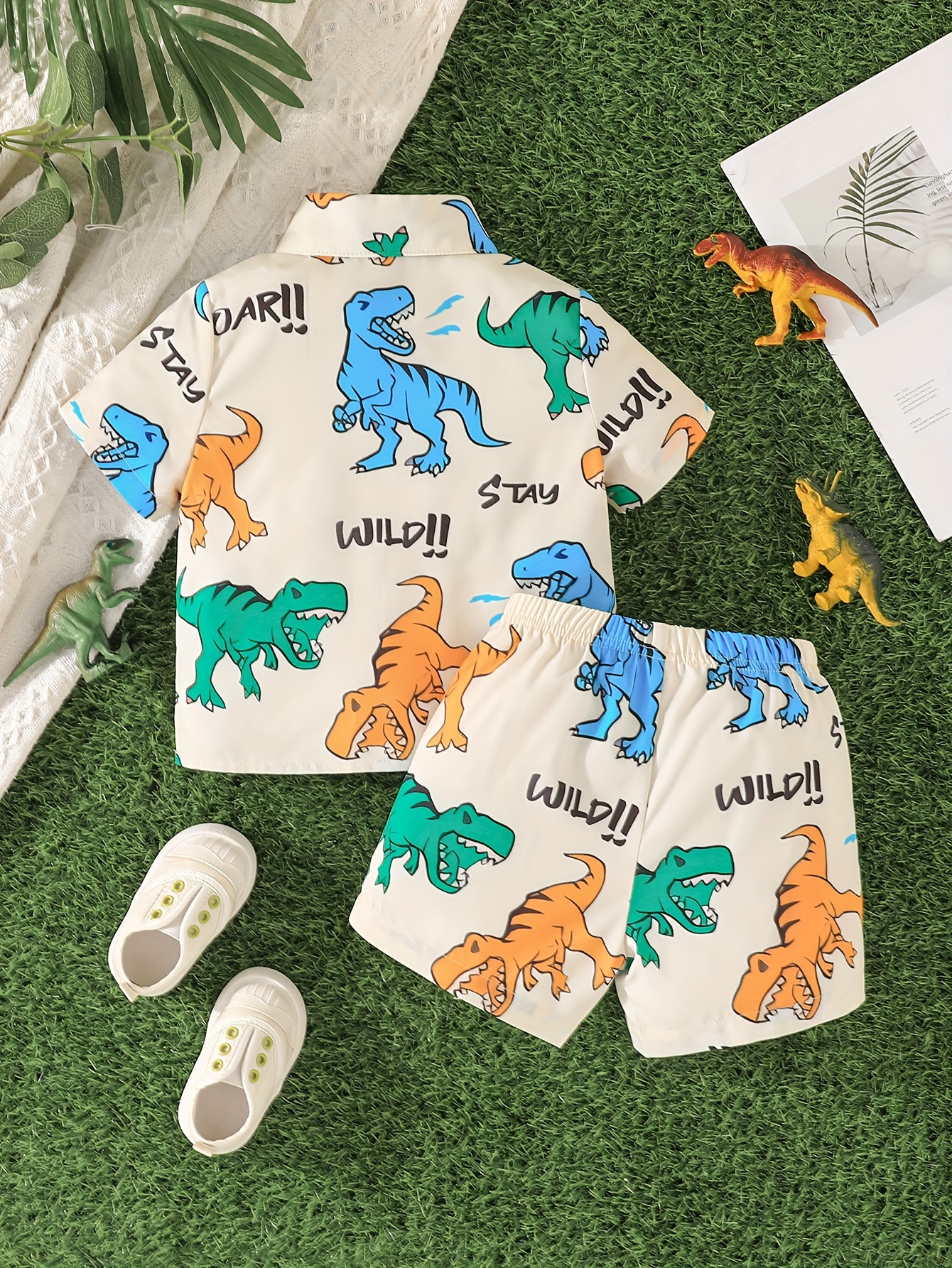 Ensemble Survêtement Bébé Garçon 2 Pièces - T-shirt Manches Courtes + Short élastique, Motif Dinosaure
