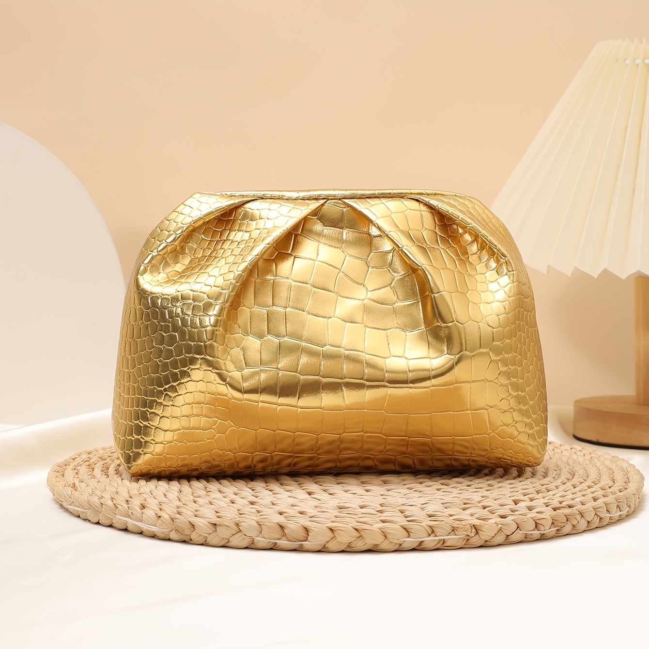 TEMU Nouveau sac à main pour femme de nuage , pochette de soirée de haute qualité, sac nuage à embossage crocodile, sac à main pour femme