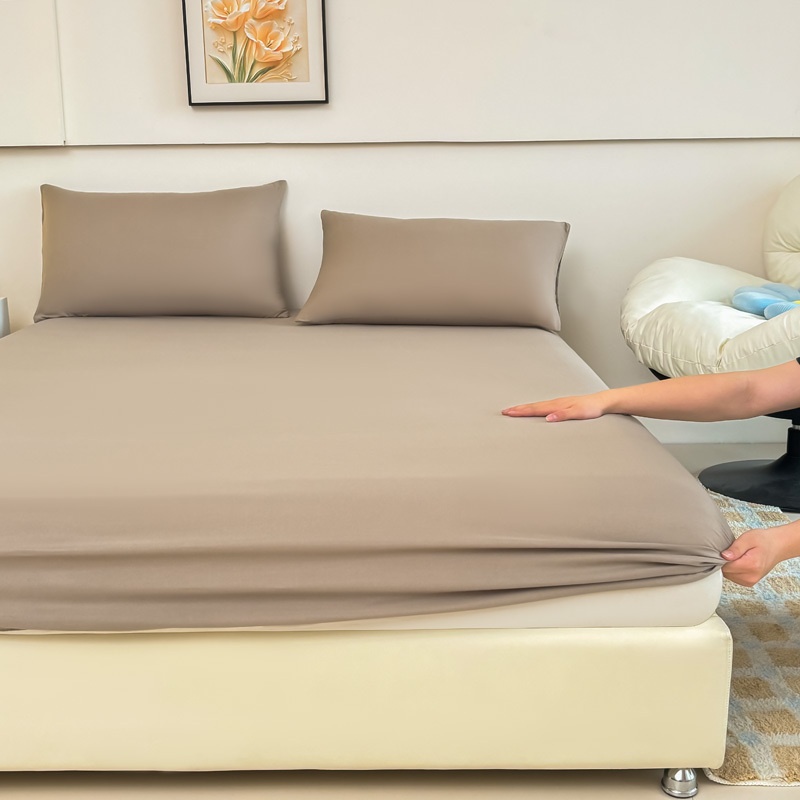 1pc Single Piece Fitted Sheet, Sheet, Mattress Cover, Soft And Comfortable Fabric Machine Washable Solid Color Portable Sheet [pillowcase Not Included]