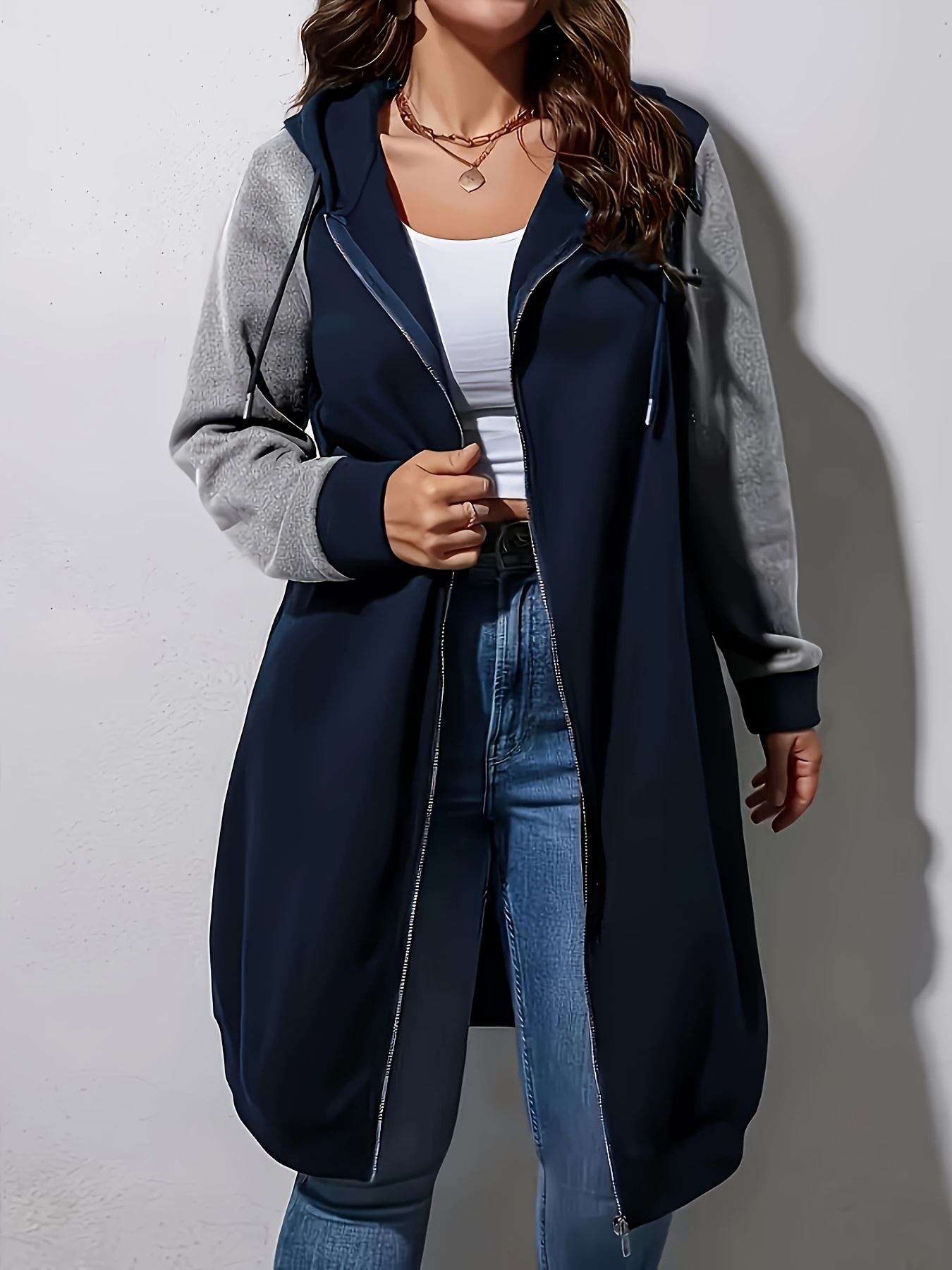 Chaqueta casual con capucha para mujer, diseño elegante en bloque de colores gris y blanco, bolsillos con cierre, abrigo cómodo para otoño e invierno, moda otoñal, textura en capas