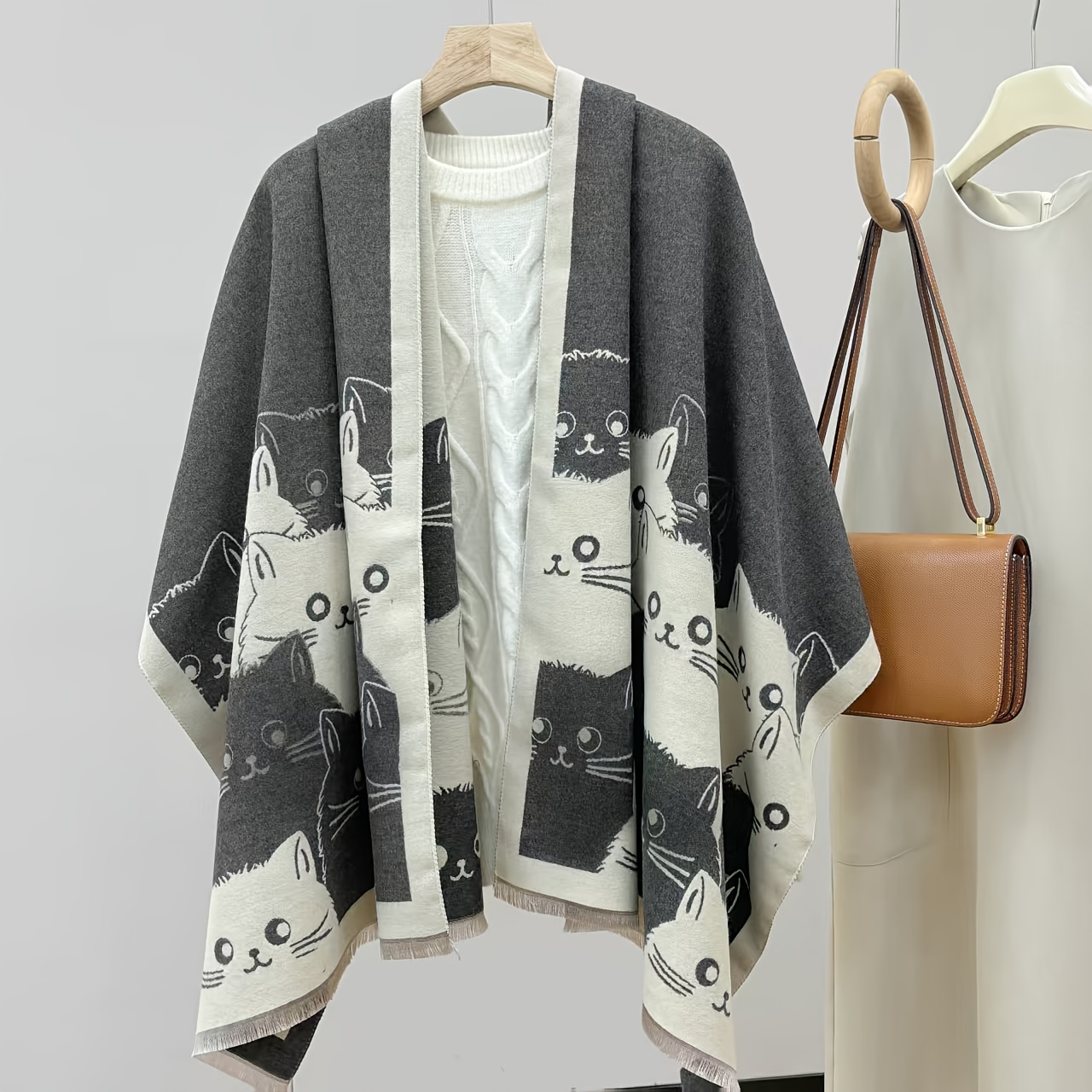 TEMU 1pc Women's Cute Cat Print Scarf - Soft Beige & Brown With White Cat Patterns, Japanese Shawl For Weekend Coffee Shop Outfits, Picnic Accessory,