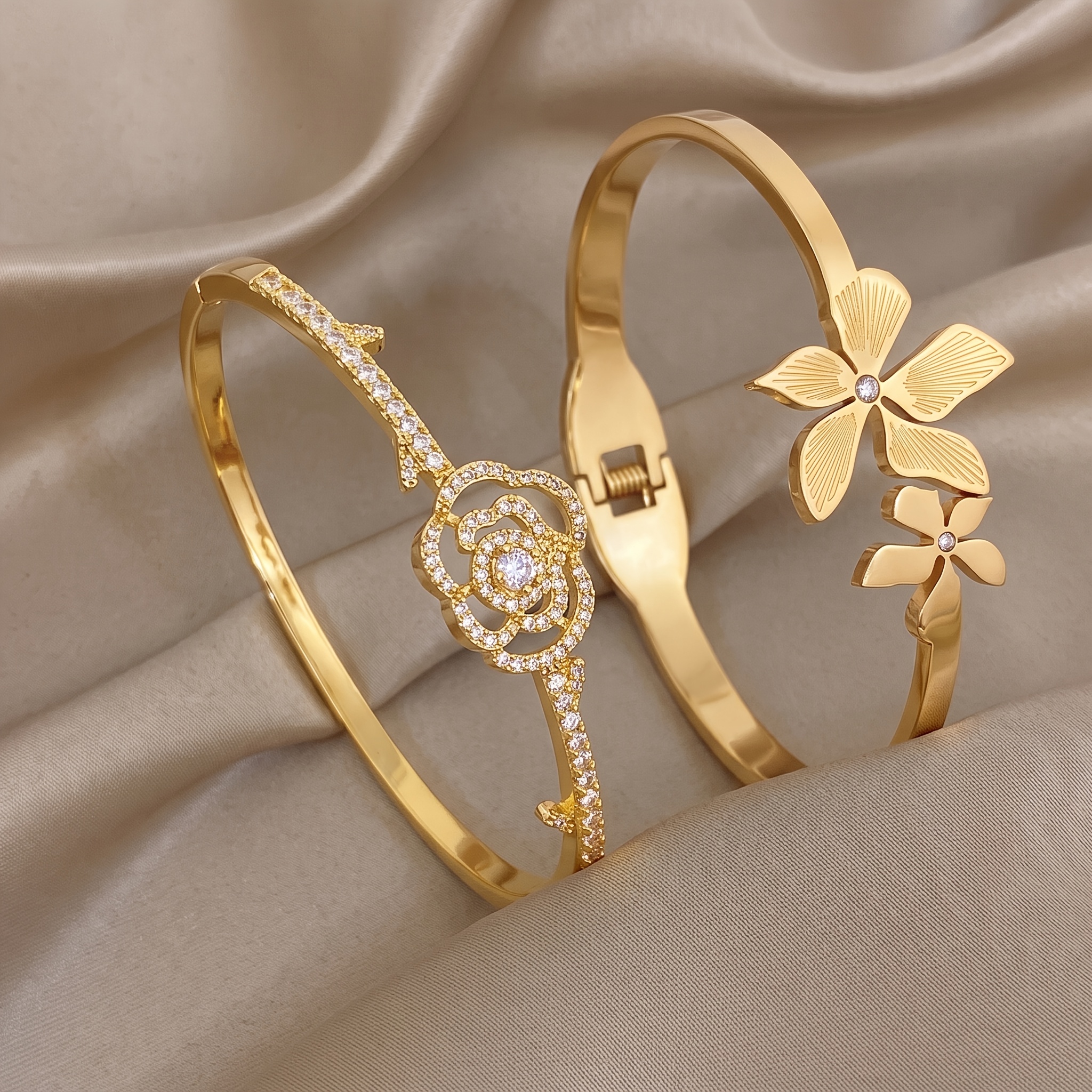 2pcs Unisex 18K Golden Plated Bangle Set, Urban Fashion Style