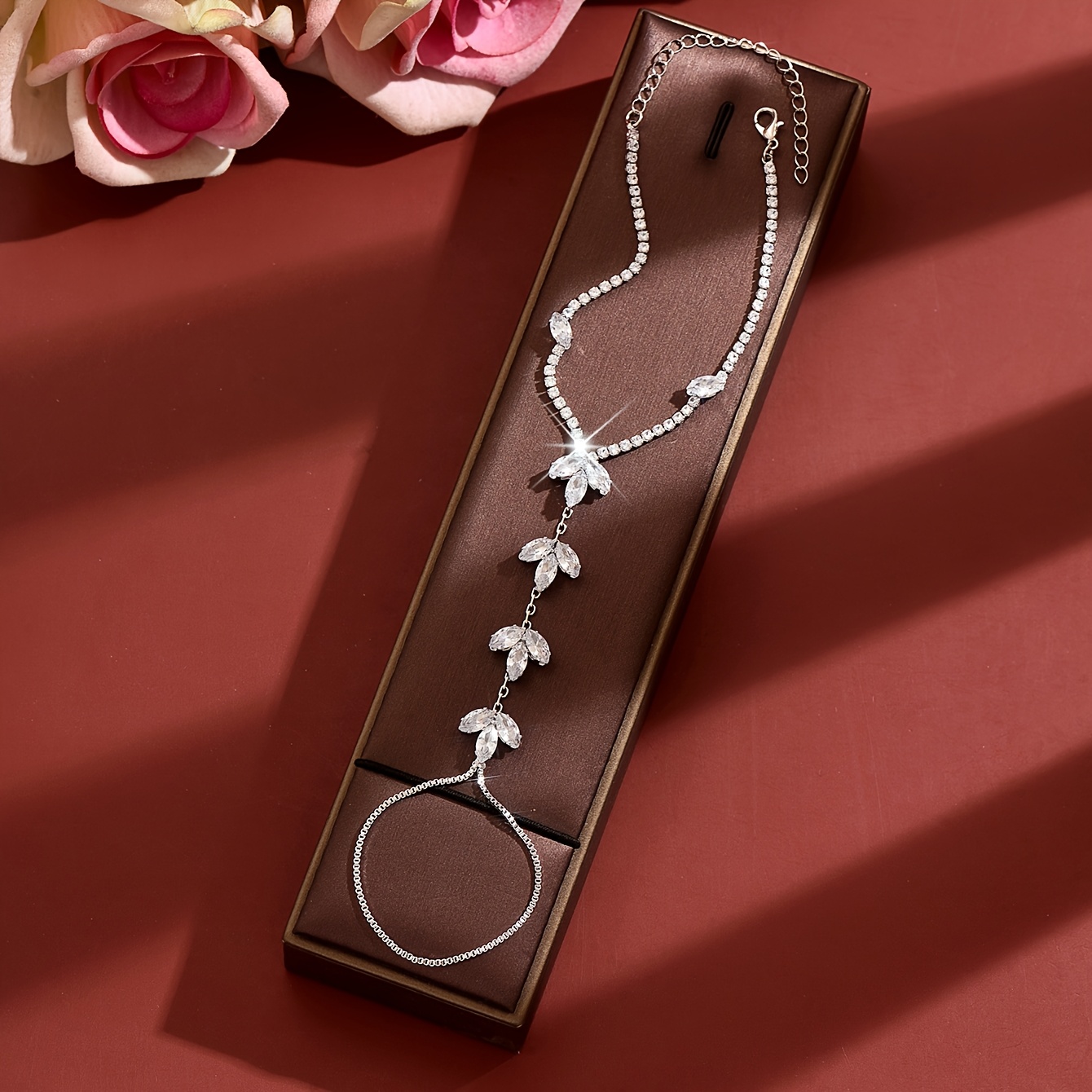 Elegant Leaf Shaped Wrist Chain for Parties and Holidays