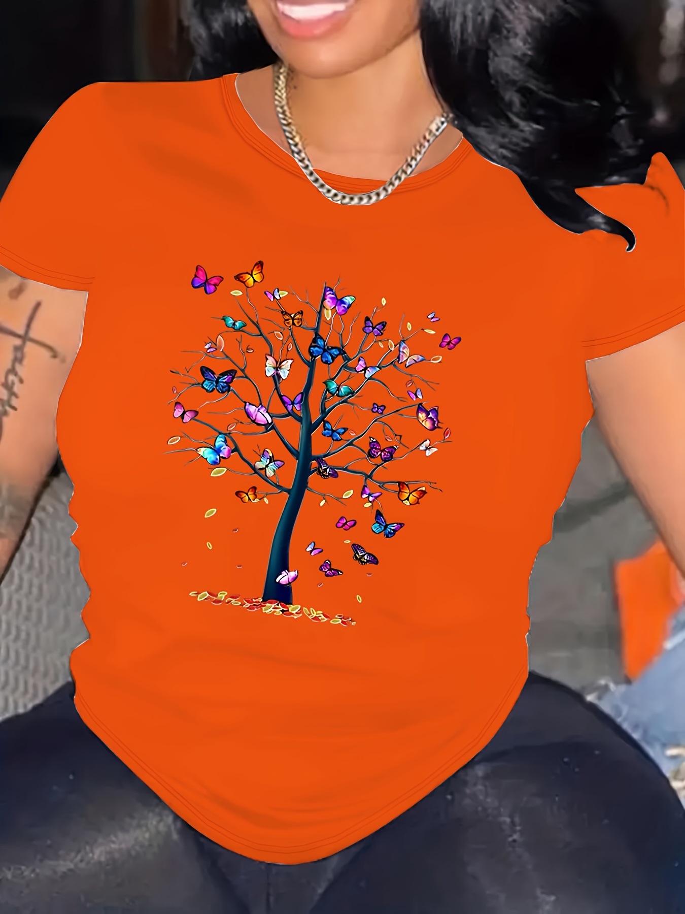 Butterfly Tree Print Crew Neck T-Shirt, Casual Short Sleeve T-Shirt For Spring & Summer, Women's Clothing