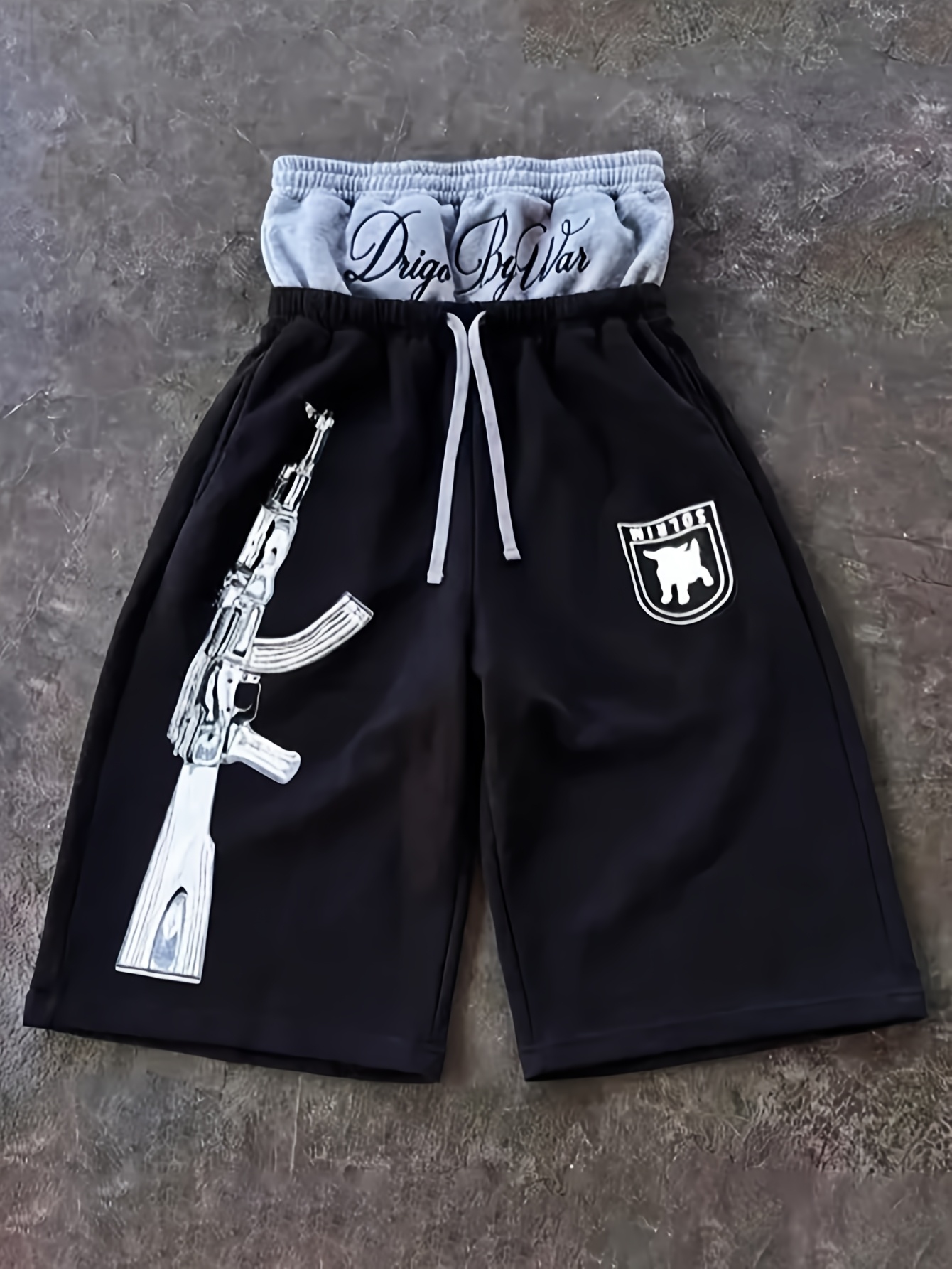 Pantaloni scurți unisex de vară Y2K pentru cupluri, în stil streetwear high- cu un design de model imprimat de nișă, aspect 2-în-1 cu design de pantaloni scurți și picior de pantalon
