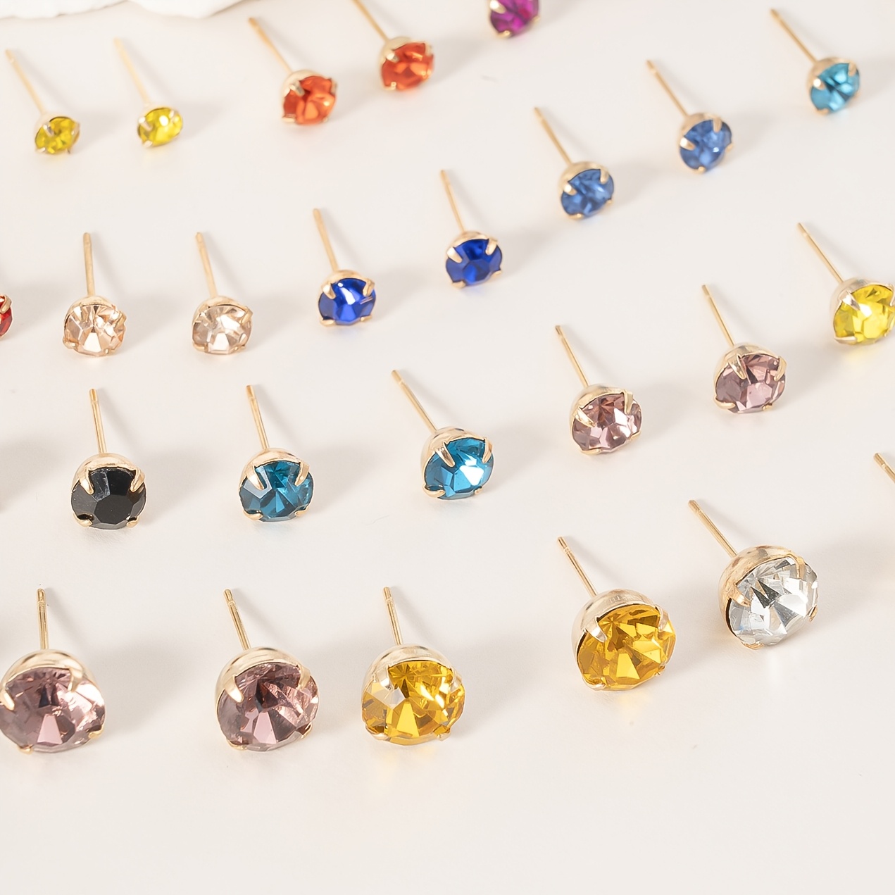 Women's 30 Pairs Fashionable Multi-colored Earrings Set