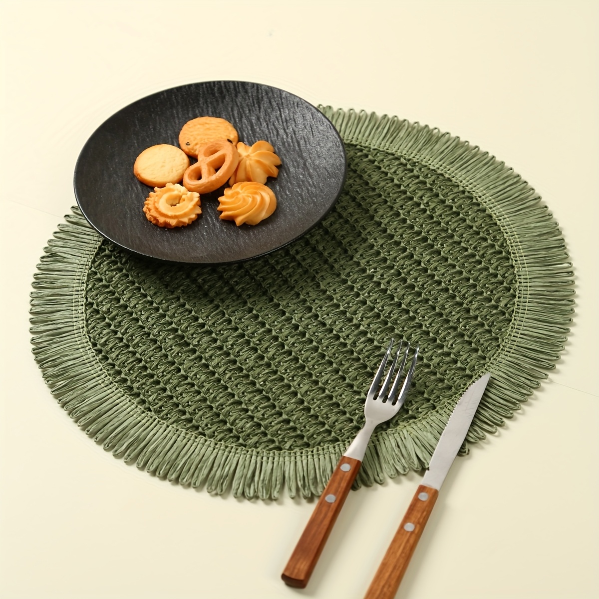 4 6pcs bohemian farmhouse round placemats with tassels green linen grid pattern table mats for weddings parties home decor tea cup protection farmhouse table mats wedding tableware rustic table setting textured tableware Product details 4