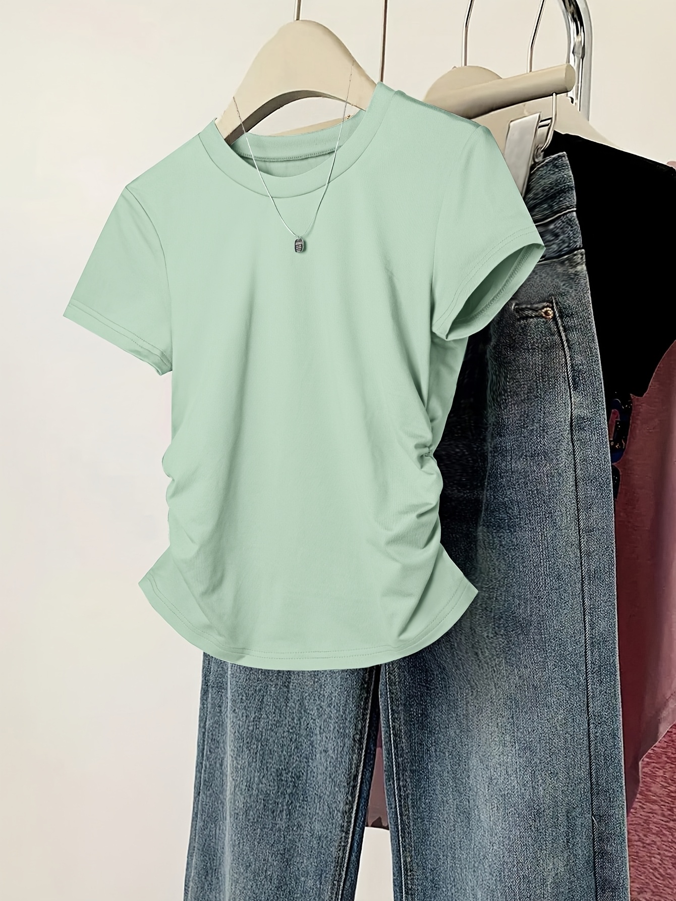 Women'S Casual Crew Neck Short Sleeve T-Shirt - Dark Green, Ribbed Hem, Lightweight & Stretchy, Perfect for Summer, Casual Attire|Ribbed Hem Tee|Lightweight Tshirt